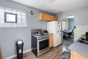 17057 Park Ave, Lansing, IL 60438 - Photo 5