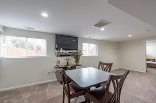 4109 Sarah Dr, Zion, IL 60099 - Photo 29