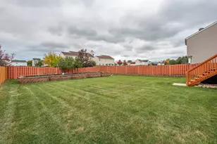 4109 Sarah Dr, Zion, IL 60099 - Photo 37