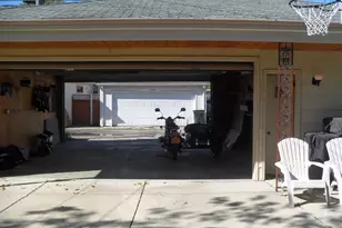 2136 N 74th Ct, Elmwood Park, IL 60707 - Photo 19