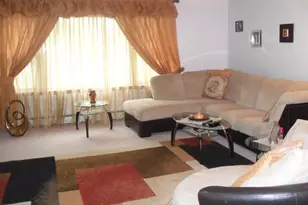 2136 N 74th Ct, Elmwood Park, IL 60707 - Photo 9