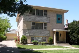 2136 N 74th Ct, Elmwood Park, IL 60707 - Photo 1