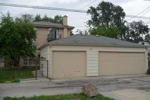 2136 N 74th Ct, Elmwood Park, IL 60707 - Photo 3