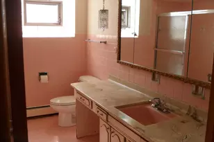 2136 N 74th Ct, Elmwood Park, IL 60707 - Photo 15