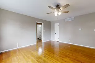 3112 Oak Ave, Mattoon, IL 61938 - Photo 3