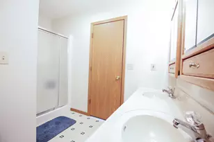 710 Otter Creek Dr, Milledgeville, IL 61051 - Photo 17