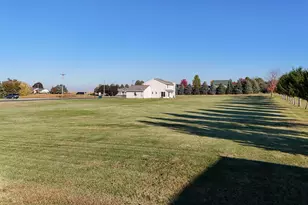 710 Otter Creek Dr, Milledgeville, IL 61051 - Photo 29