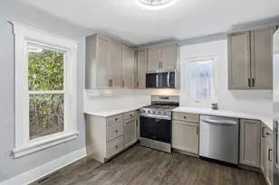446 S Jackson St, Waukegan, IL 60085 - Photo 3