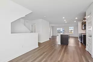 1451 Oakfield Ln, Pingree Grove, IL 60140 - Photo 5