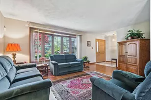 820 School Ave, Matteson, IL 60443 - Photo 7