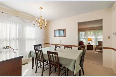 1410 Nottingham Lane, Hoffman Estates, IL 60169 - Photo 7