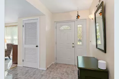 1410 Nottingham Lane, Hoffman Estates, IL 60169 - Photo 3