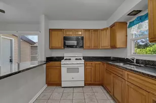 16364 California Ave, Markham, IL 60428 - Photo 7