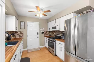 1414 Steven Smith Dr, Joliet, IL 60431 - Photo 7