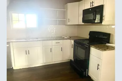 802 S Peoria Avenue, Dixon, IL 61021 - Photo 7