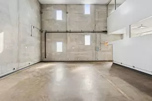 2054 W Grand Ave, Chicago, IL 60612 - Photo 3