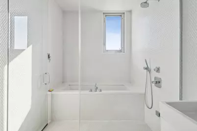 2054 W Grand Avenue, Chicago, IL 60612 - Photo 15