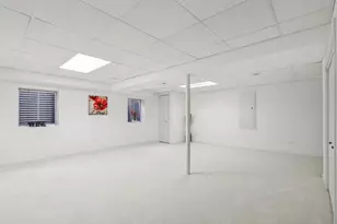 2060 Lyndhurst Ln, Aurora, IL 60503 - Photo 25