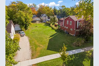 229 S Park Street, Westmont, IL 60559 - Photo 1