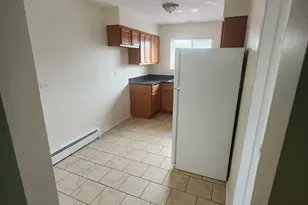 7455 N Ridge Blvd, Chicago, IL 60645 - Photo 3