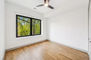 1341 W Estes Ave, Chicago, IL 60626 - Photo 13