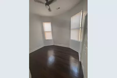 1242 S Sawyer Avenue, Chicago, IL 60623 - Photo 17