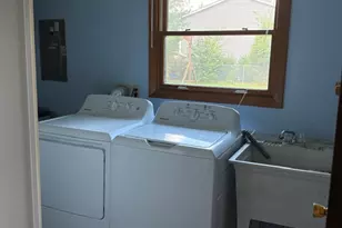 7503 Windsor Ave, Spring Grove, IL 60081 - Photo 11