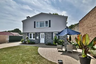 8211 W Grand Avenue, River Grove, IL 60171 - Photo 3