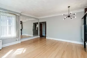 8040 S Clyde Ave, Chicago, IL 60617 - Photo 7