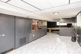 8040 S Clyde Ave, Chicago, IL 60617 - Photo 27