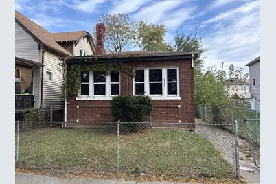 10721 S Prairie Avenue, Chicago, IL 60628 - Photo 1