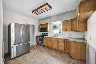 393 E Front Street, El Paso, IL 61738 - Photo 17