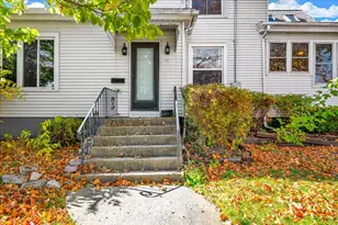 393 E Front St, El Paso, IL 61738 - Photo 3