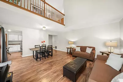 144 Spring Court N, Carpentersville, IL 60110 - Photo 11