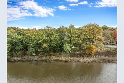 817 Lakeview Lane, Burr Ridge, IL 60527 - Photo 15