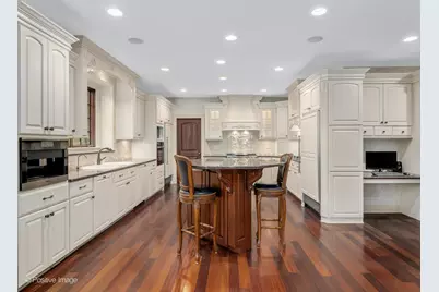 817 Lakeview Lane, Burr Ridge, IL 60527 - Photo 35