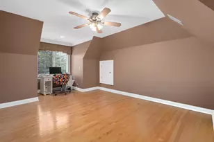 817 Lakeview Ln, Burr Ridge, IL 60527 - Photo 53