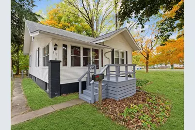 817 E High Street, Monticello, IL 61856 - Photo 1