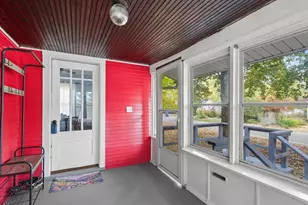 817 E High St, Monticello, IL 61856 - Photo 3