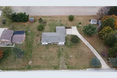 1505 N 2000 East Road, Watseka, IL 60970 - Photo 9