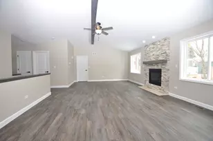 316 Buena Terrace, Antioch, IL 60002 - Photo 9