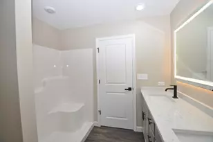 316 Buena Terrace, Antioch, IL 60002 - Photo 17