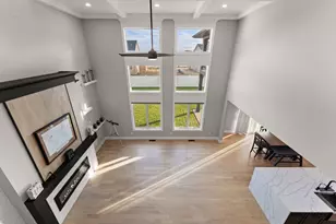 9343 Iris Dr, Saint John, IN 46373 - Photo 13