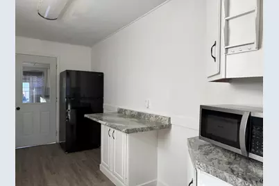 1113 N 13th Street, Dekalb, IL 60115 - Photo 5