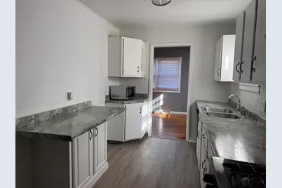 1113 N 13th Street, Dekalb, IL 60115 - Photo 3