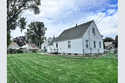 490 S Alfred Avenue, Elgin, IL 60123 - Photo 19