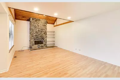 691 Wakefield Road #691, Gurnee, IL 60031 - Photo 5