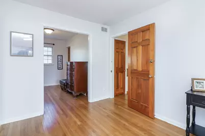 119 N Main Street, Glen Ellyn, IL 60137 - Photo 13