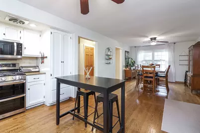 119 N Main Street, Glen Ellyn, IL 60137 - Photo 5