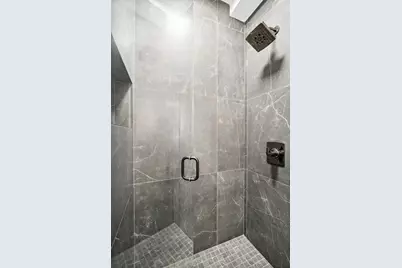 501 N Clinton Street #2004, Chicago, IL 60654 - Photo 25